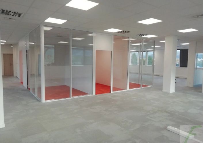 à louer Bureau Echirolles