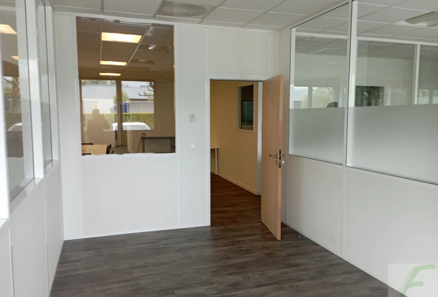 location Bureau Moirans - Photo 7