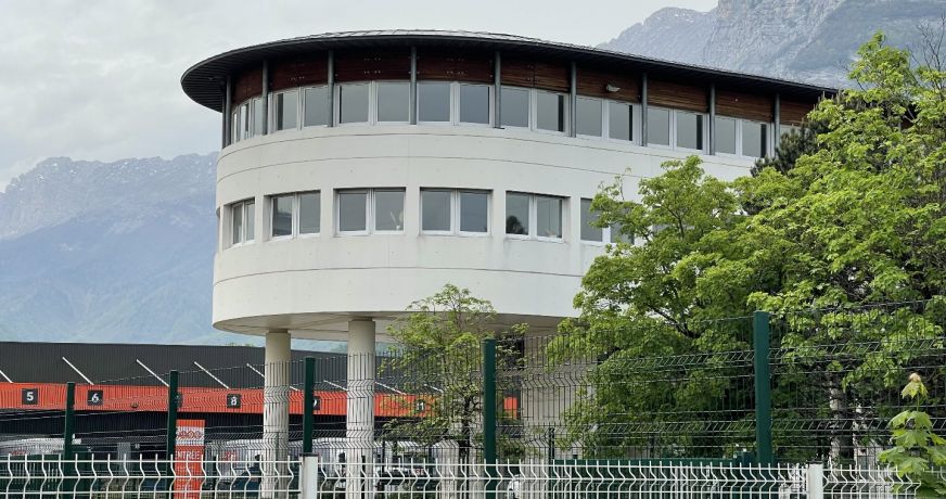 vente Bureau Varces Allieres Et Risset