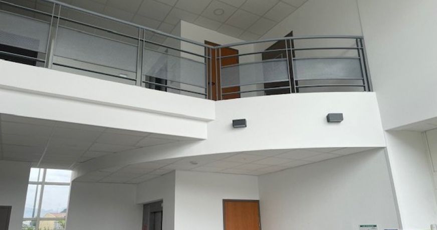 vente Bureau Varces Allieres Et Risset