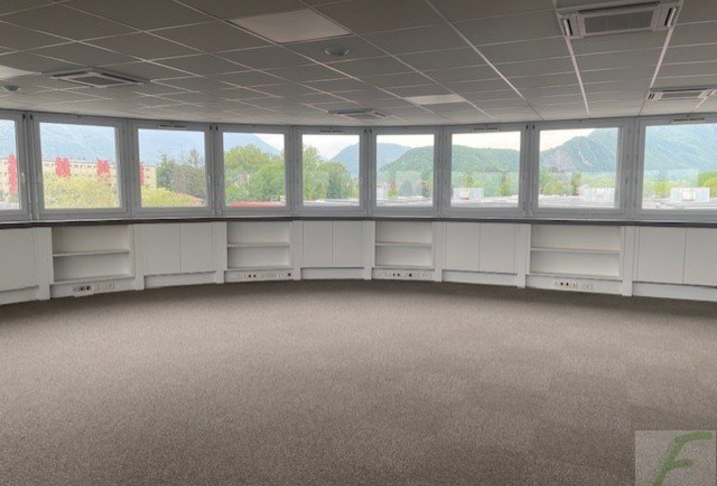 vente Bureau Varces Allieres Et Risset - Photo 9