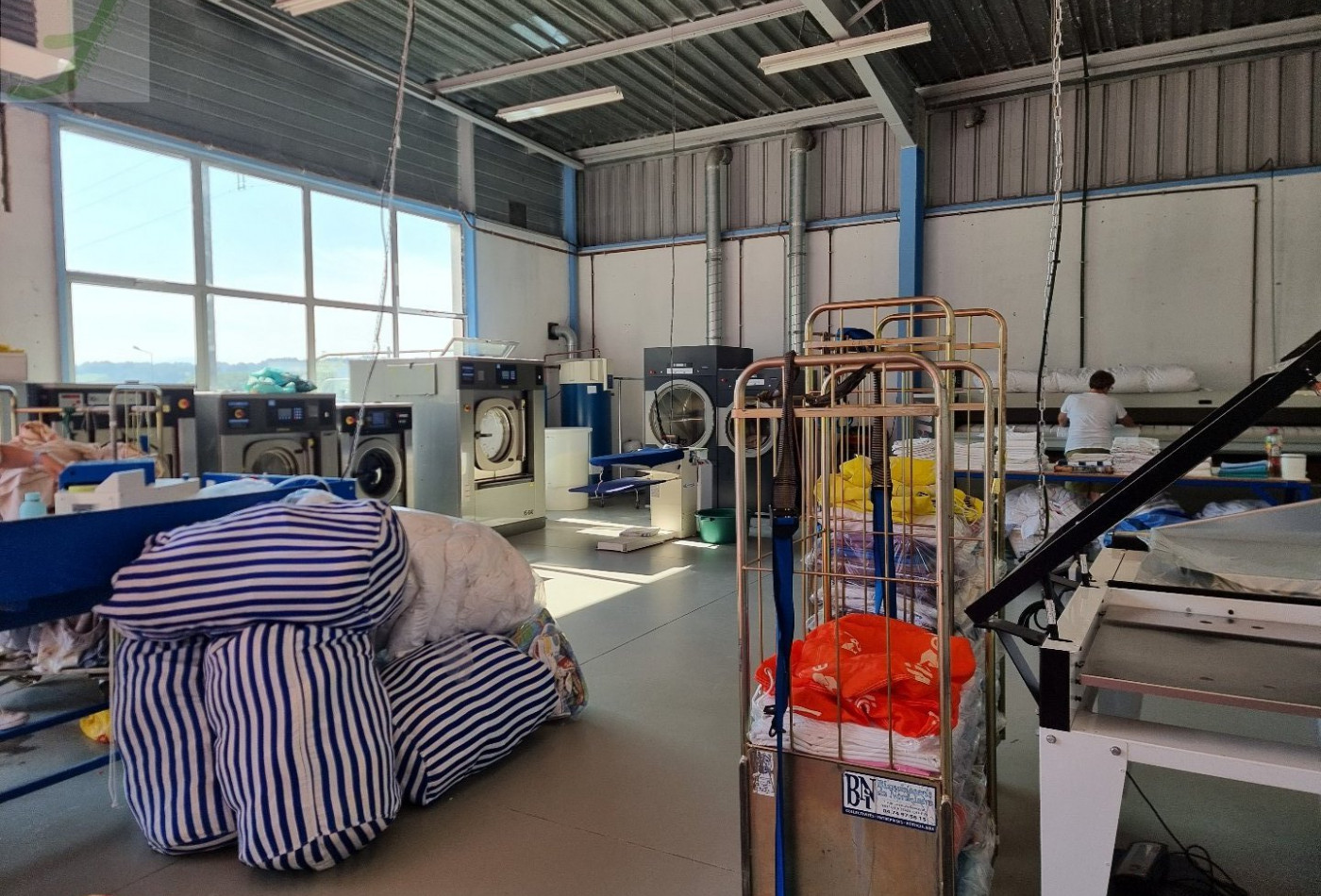 vente Blanchisserie La Tour Du Pin - Photo 8