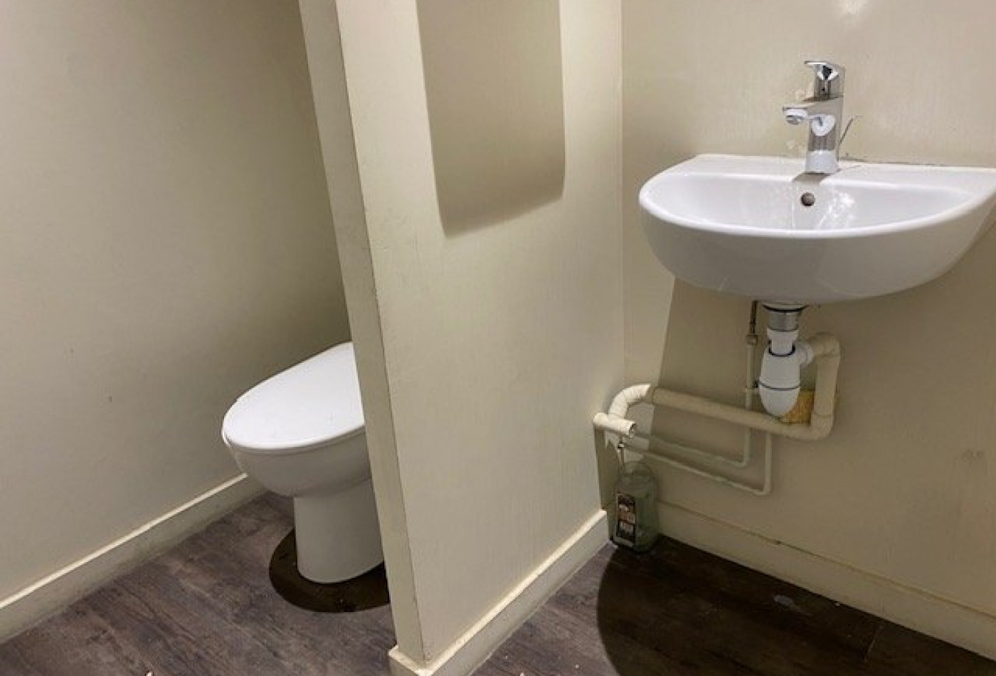 location Local commercial Aix Les Bains - Photo 6