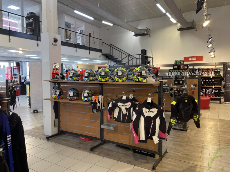 vente Local commercial Grenoble - Photo 6