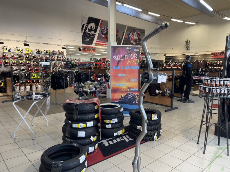 vente Local commercial Grenoble - Photo 3