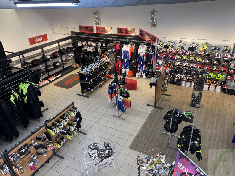 vente Local commercial Grenoble - Photo 4