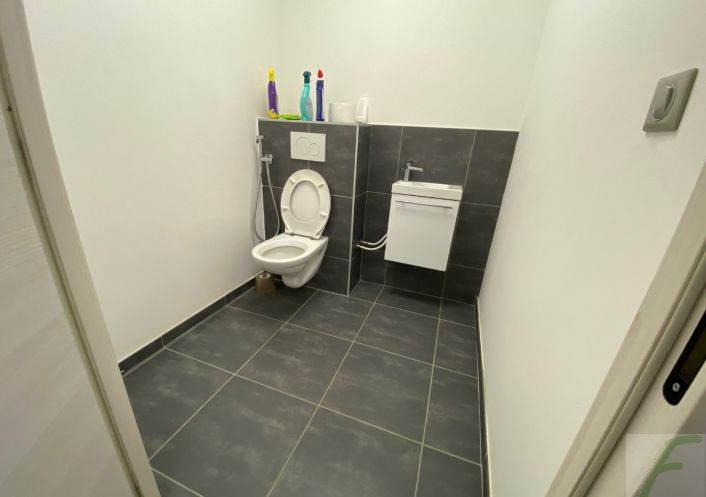 à vendre Local commercial Albertville