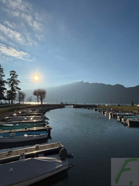 location Local commercial Aix Les Bains - Photo 3