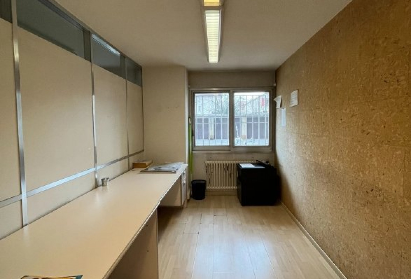 location Local commercial Grenoble - Photo 4