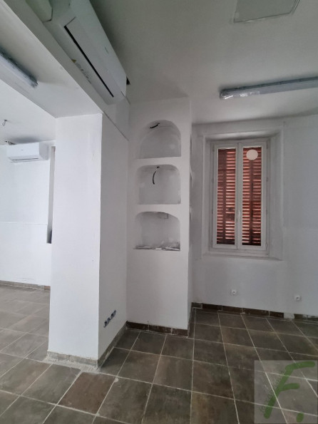 vente Local commercial Chambery - Photo 3