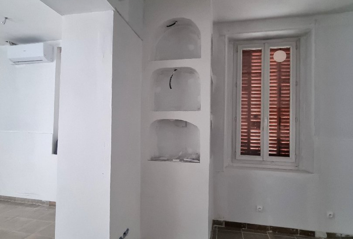 vente Local commercial Chambery - Photo 3