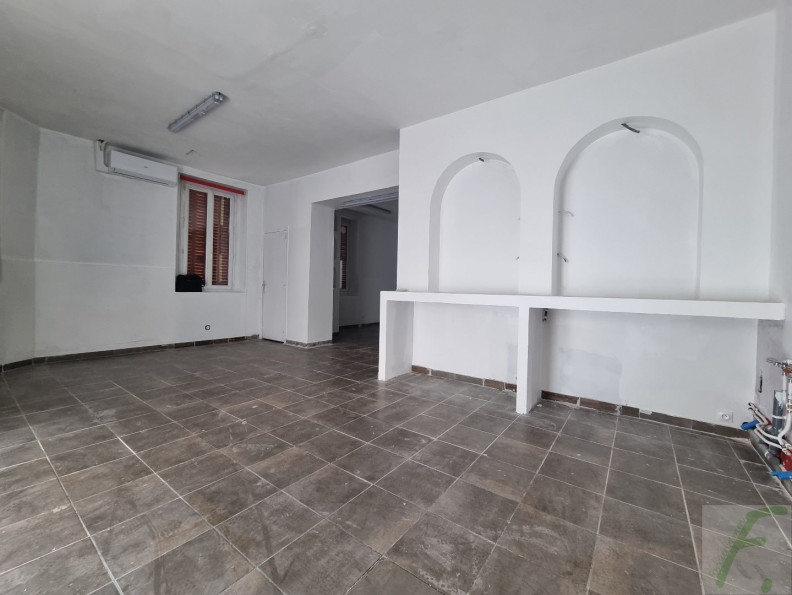 vente Local commercial Chambery - Photo 2