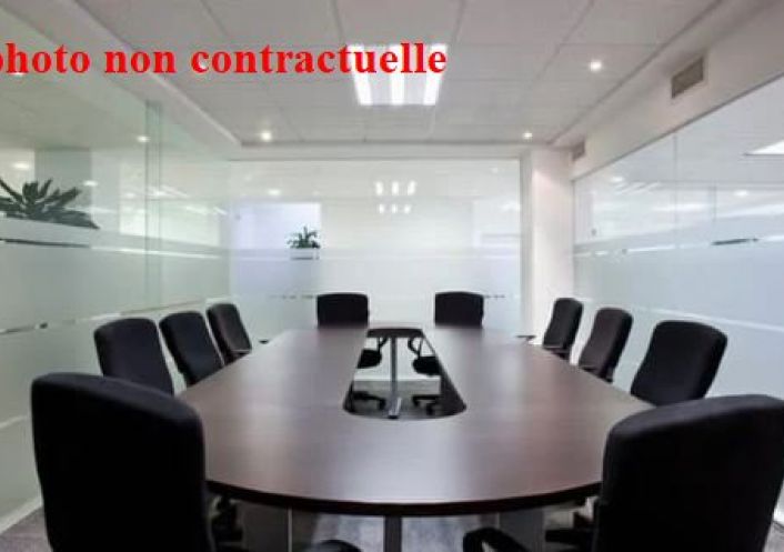 à louer Bureau Challes Les Eaux