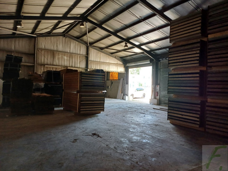 location Bâtiment Saint Vincent De Mercuze - Photo 4