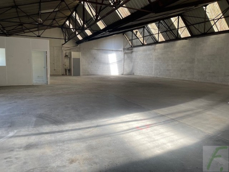 location Locaux d'activité Pontcharra - Photo 2