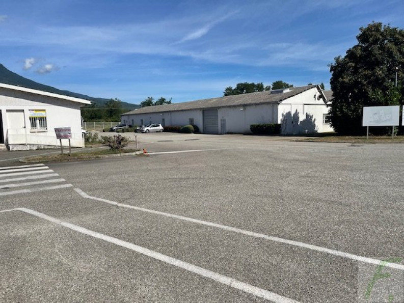 location Locaux d'activité Pontcharra - Photo 8