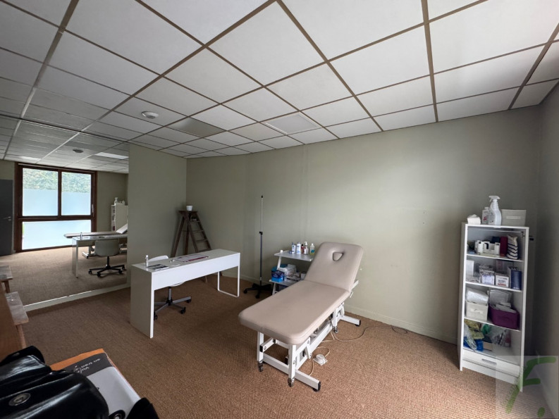 vente Locaux d'activité Aix Les Bains - Photo 1