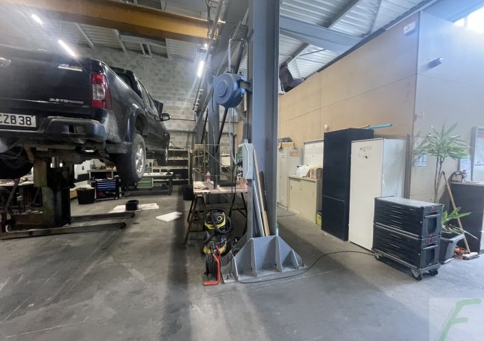 à vendre Local artisanal Le Touvet