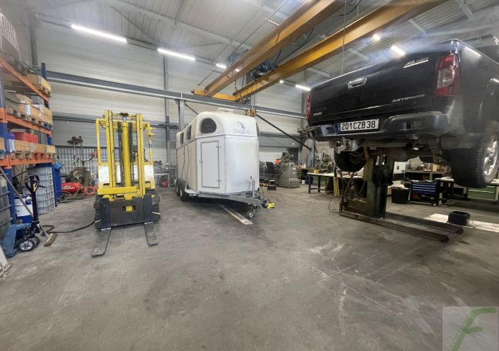 à vendre Local artisanal Le Touvet