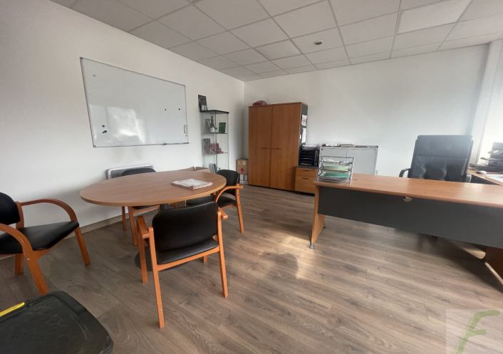 à vendre Local artisanal Le Touvet