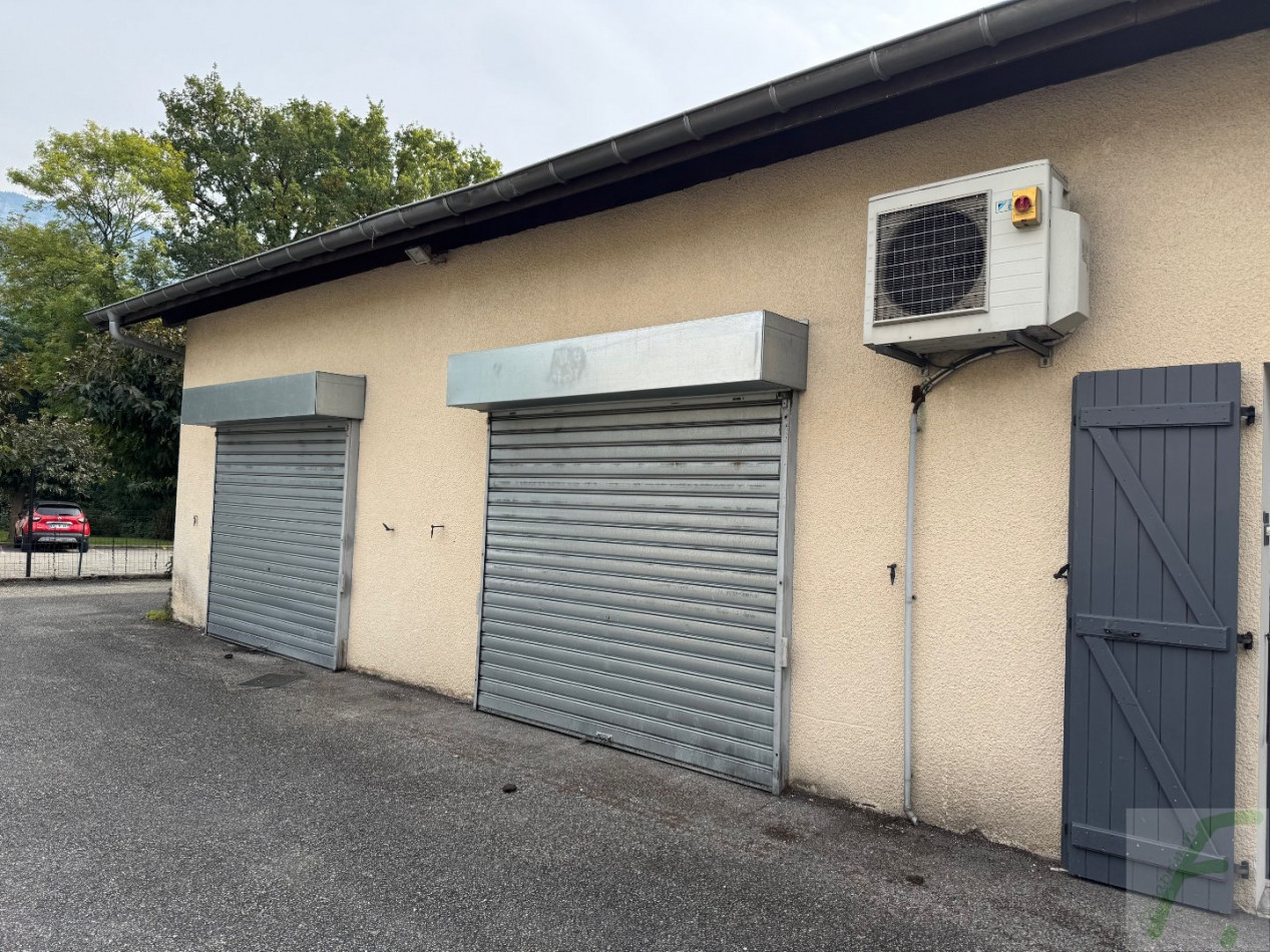 à louer Locaux d'activité Viviers Du Lac - Photo 2