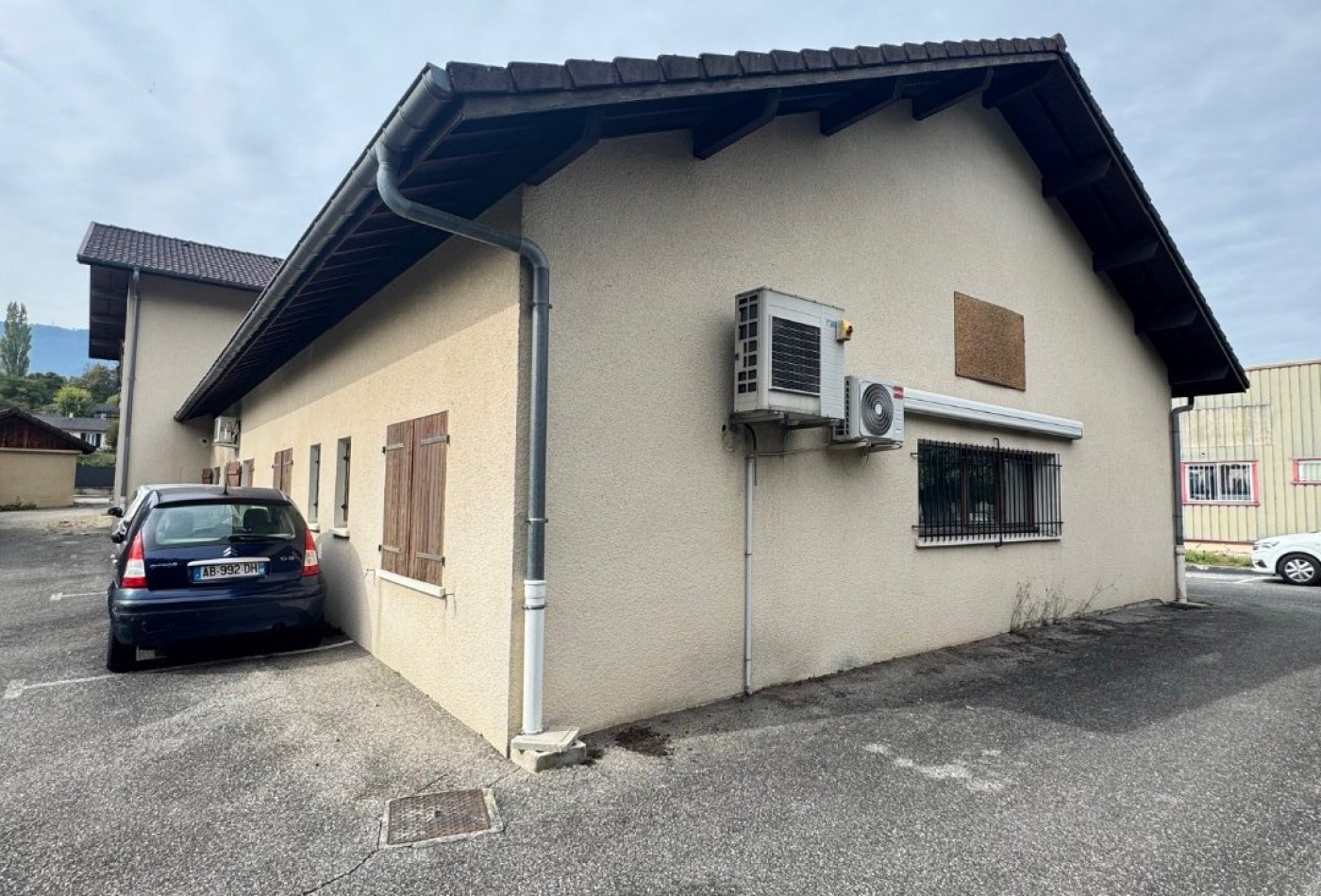 location Locaux d'activité Viviers Du Lac - Photo 10