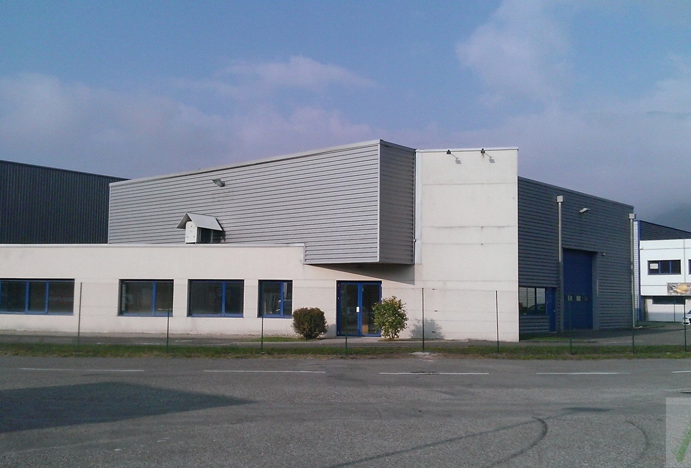 location Local industriel Crolles - Photo 3