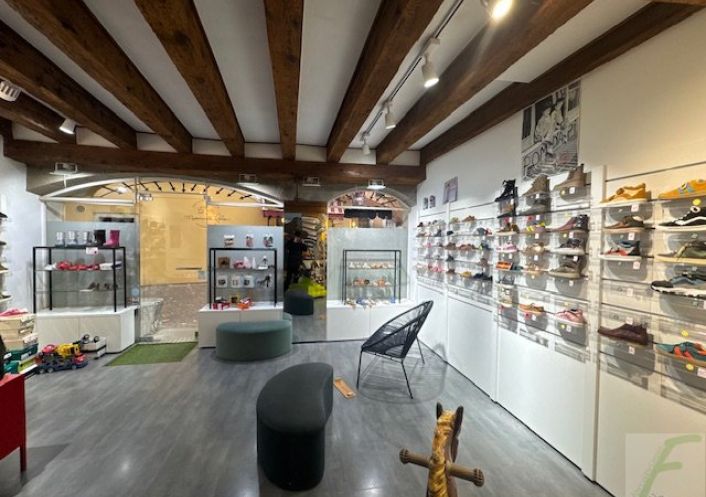 à vendre Local commercial Chambery