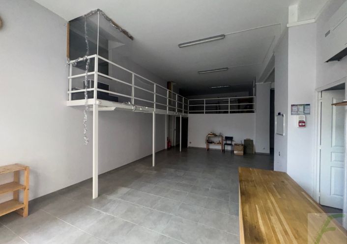 à louer Local commercial Aix Les Bains