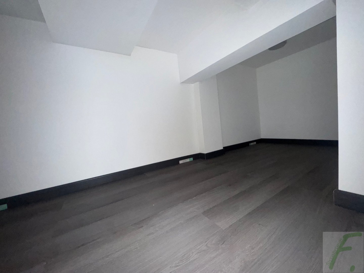 à louer Local commercial Aix Les Bains - Photo 8