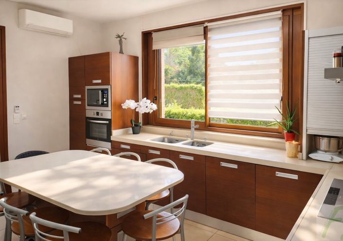 à vendre Locaux d'activité Aix Les Bains