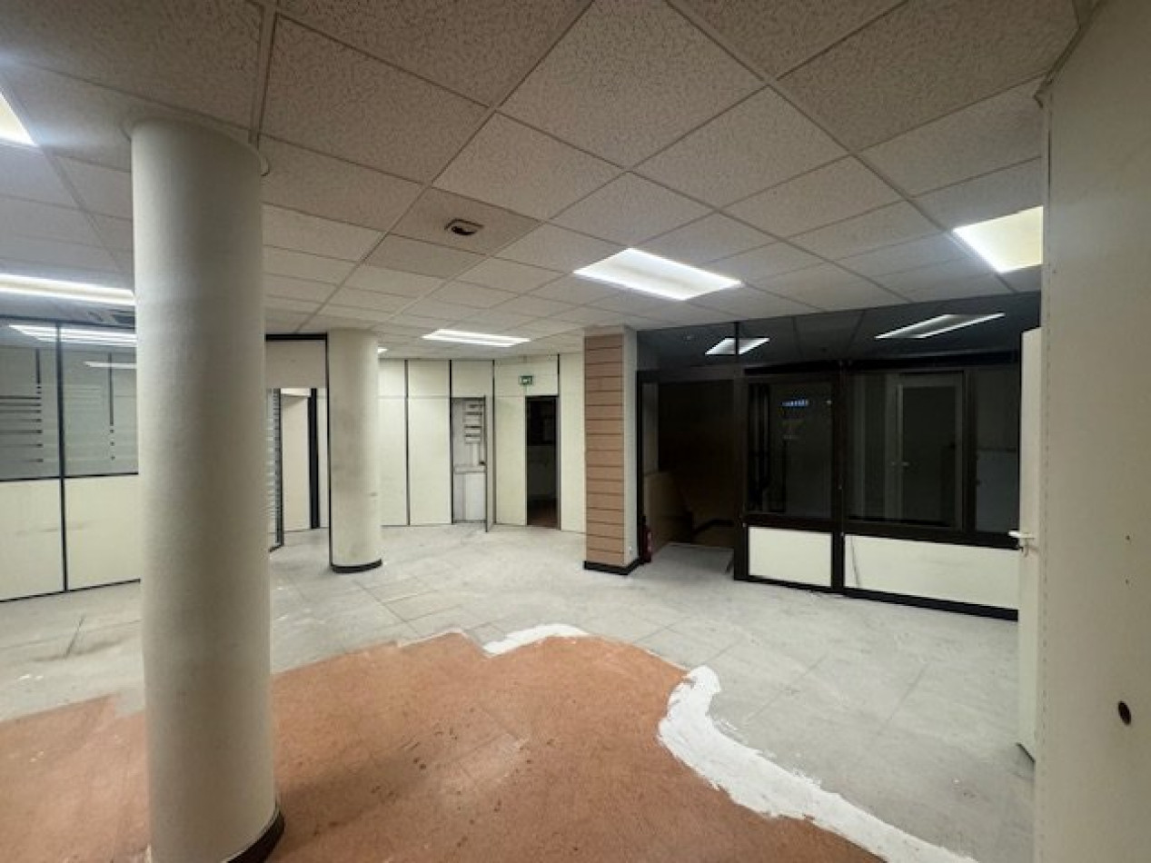 à vendre Local commercial Chambery - Photo 2