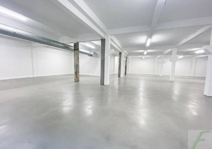 à louer Entrepot Froges
