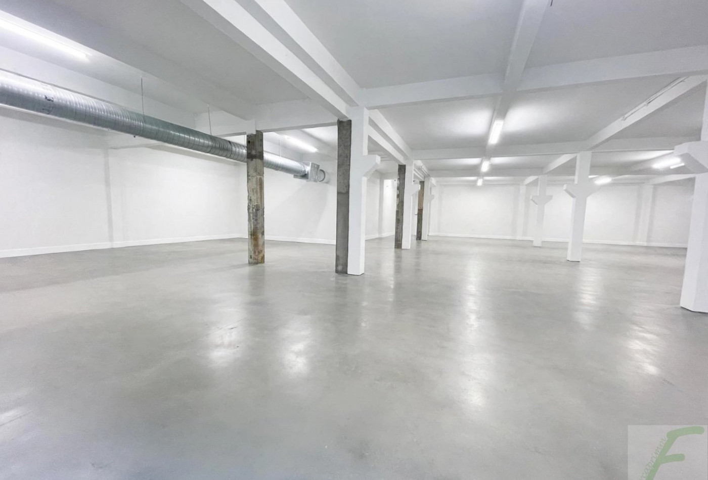 location Entrepot Froges - Photo 2