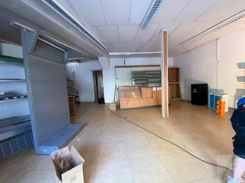 vente Local commercial Tresserve - Photo 5