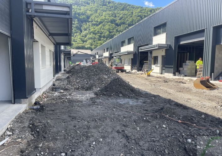 à louer Entrepots et bureaux Domene