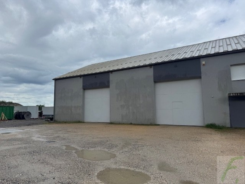 location Local artisanal Serrieres En Chautagne - Photo 3