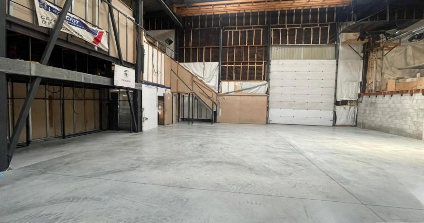 vente Local industriel Lumbin