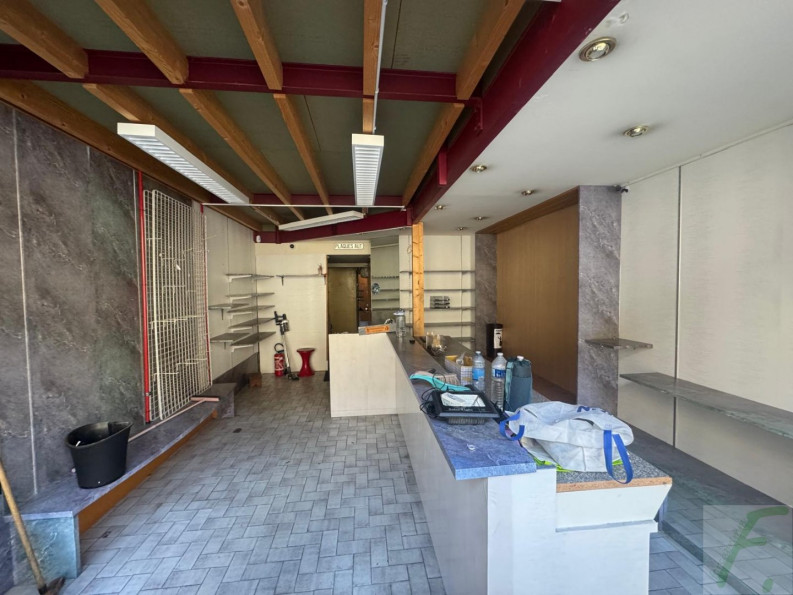 location Local commercial Aix Les Bains - Photo 2