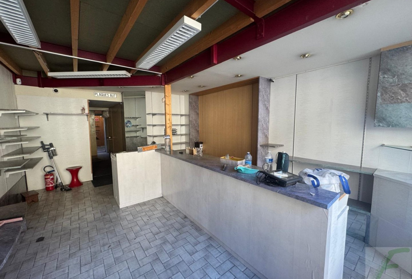 location Local commercial Aix Les Bains - Photo 1