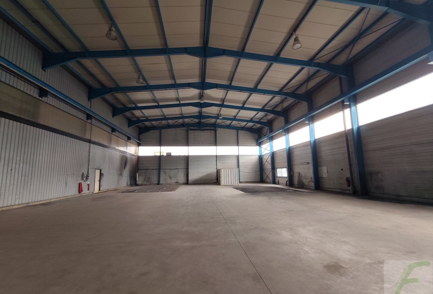 location Local industriel Montmelian - Photo 5