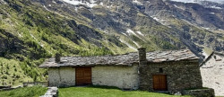 vente Maison en pierre Bessans