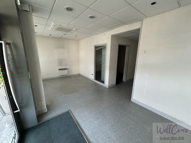 vente Local commercial Saint Jean De Maurienne - Photo 2