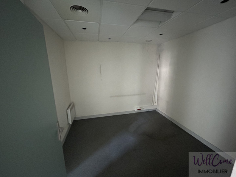 vente Local commercial Saint Jean De Maurienne - Photo 7