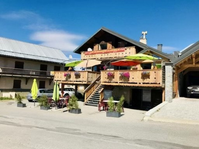 à vendre Bâtiment Albiez Montrond - Photo 1