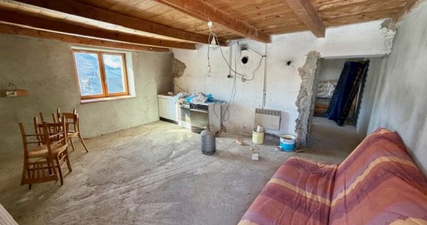 vente Ensemble immobilier Albiez Montrond