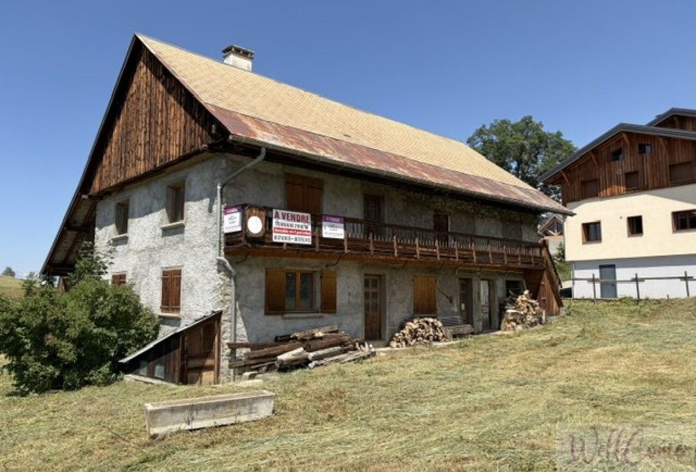 vente Ensemble immobilier Albiez Montrond - Photo 1