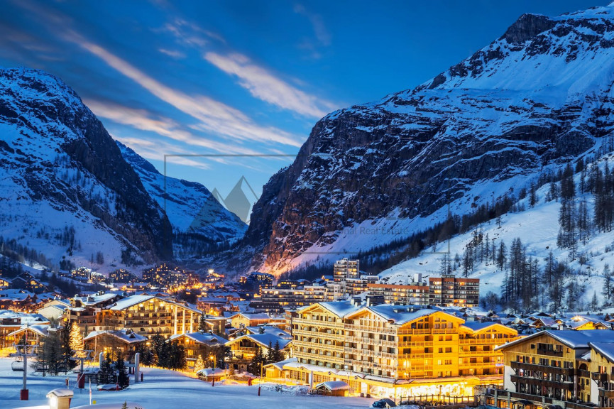for sale Chalet Val D'isere - Photo 3