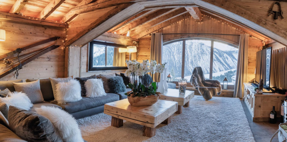 en location saisonnière Chalet Courchevel - Photo 2