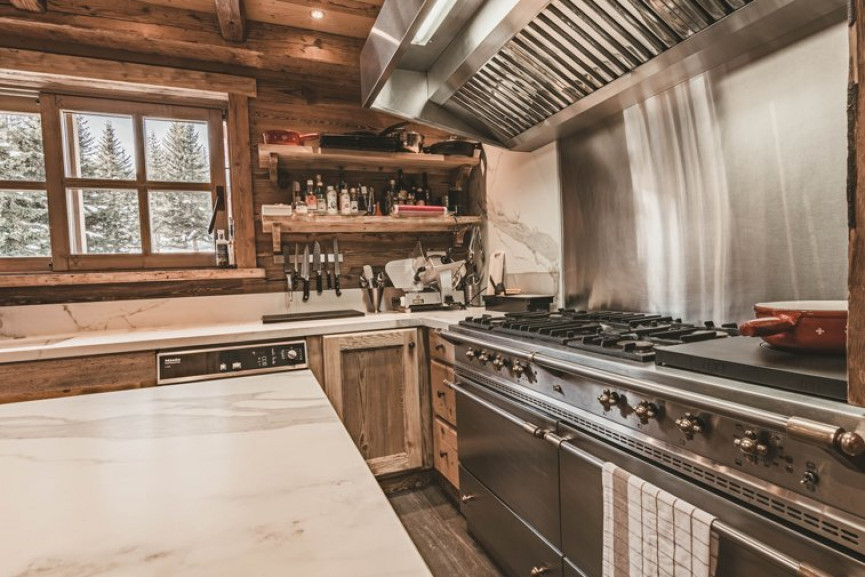 for seasonal lettings Chalet Courchevel - Photo 8